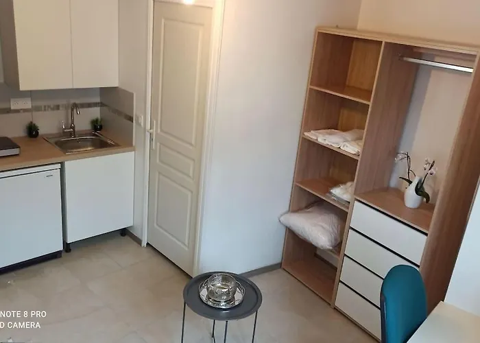 Meublee Independant 1